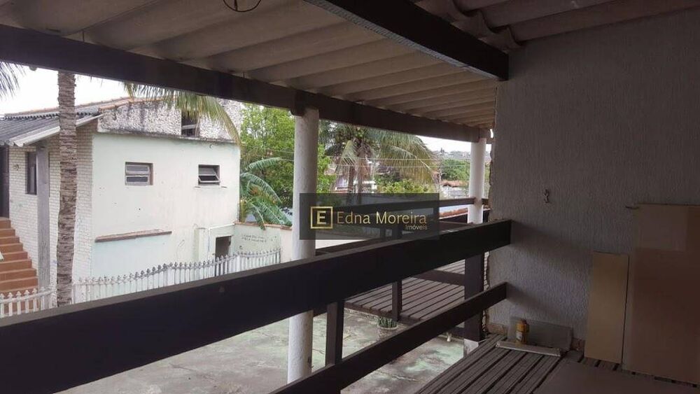 Casa à venda com 4 quartos, 169m² - Foto 3