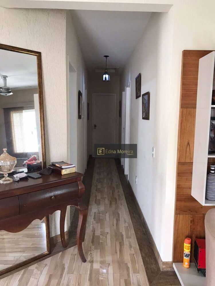 Casa, 5 quartos, 191 m² - Foto 2