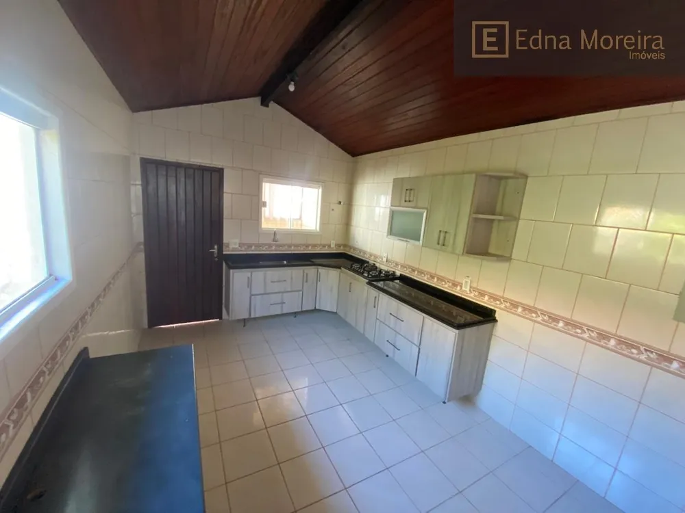 Casa, 5 quartos, 195 m² - Foto 4