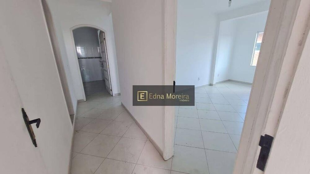 Apartamento à venda com 2 quartos, 80m² - Foto 4