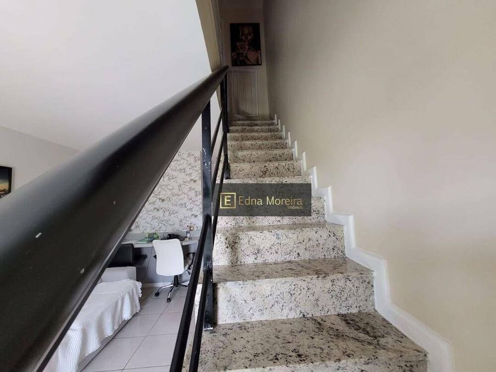 Casa à venda com 2 quartos, 90m² - Foto 6