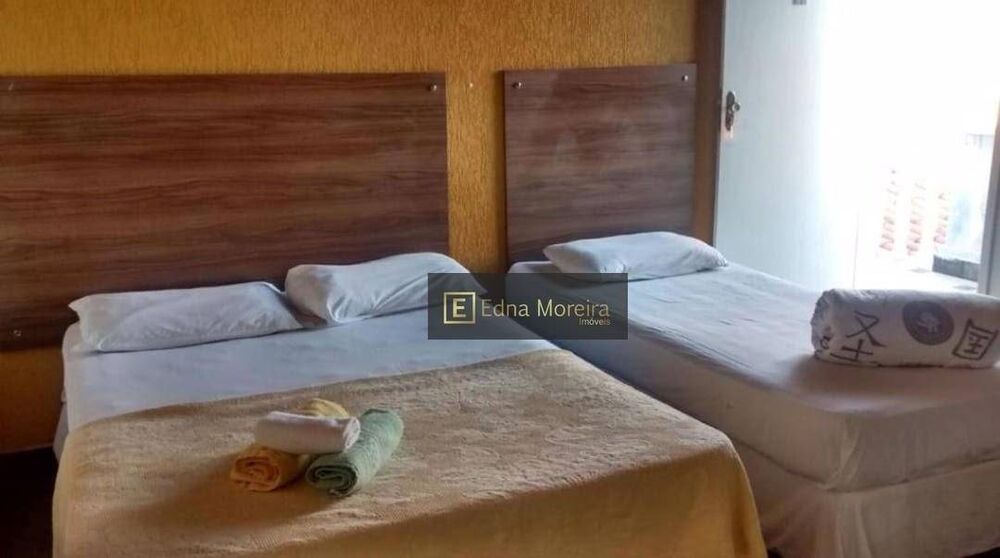 Casa à venda com 18 quartos, 900m² - Foto 4