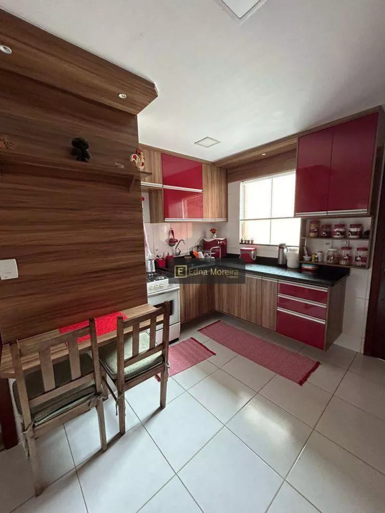 Casa, 3 quartos, 210 m² - Foto 11