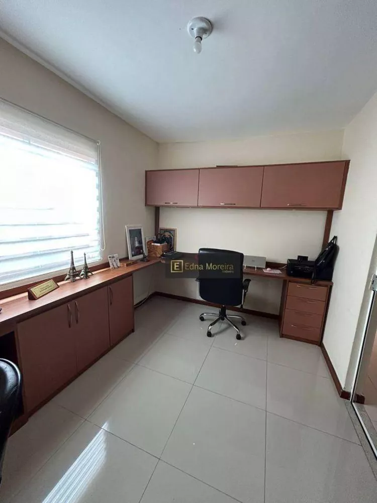 Casa, 3 quartos, 210 m² - Foto 5