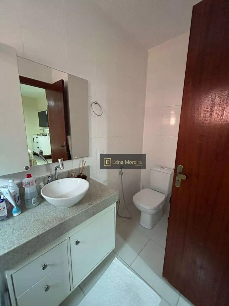 Casa, 3 quartos, 210 m² - Foto 14