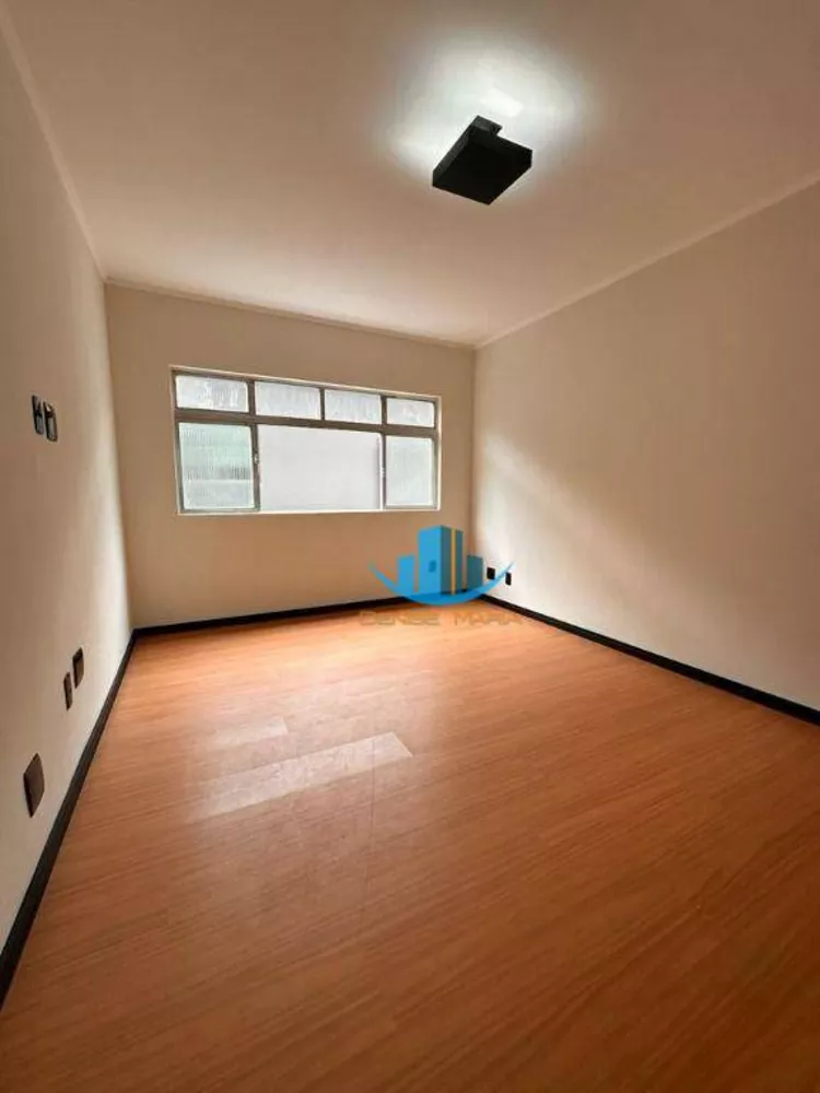 Apartamento à venda com 3 quartos, 92m² - Foto 4