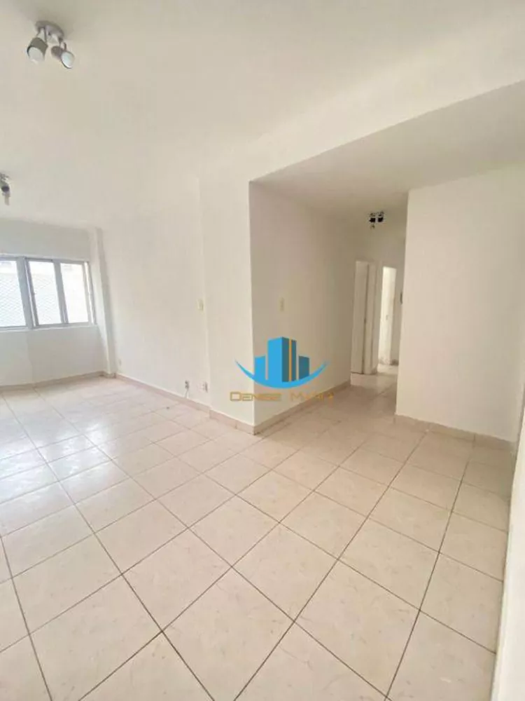 Apartamento à venda com 3 quartos, 92m² - Foto 4