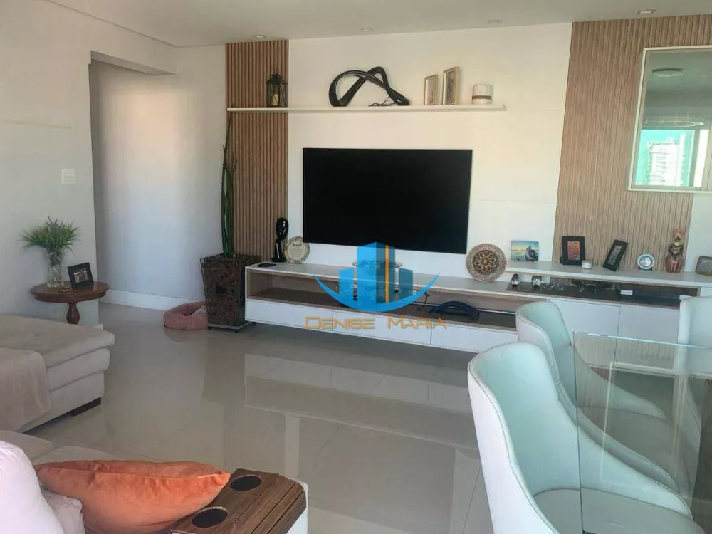 Apartamento à venda com 3 quartos, 151m² - Foto 4