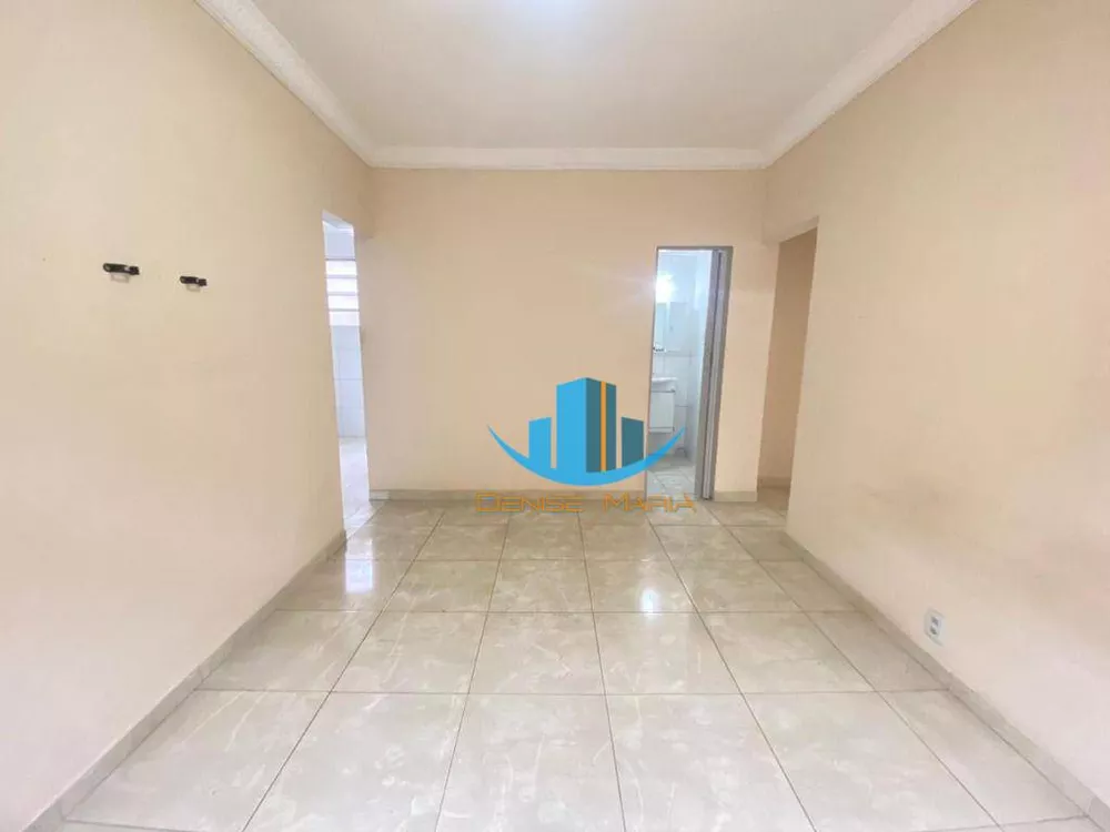 Apartamento à venda com 2 quartos, 72m² - Foto 3