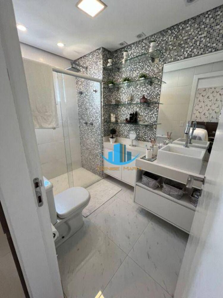 Apartamento à venda com 3 quartos, 131m² - Foto 5