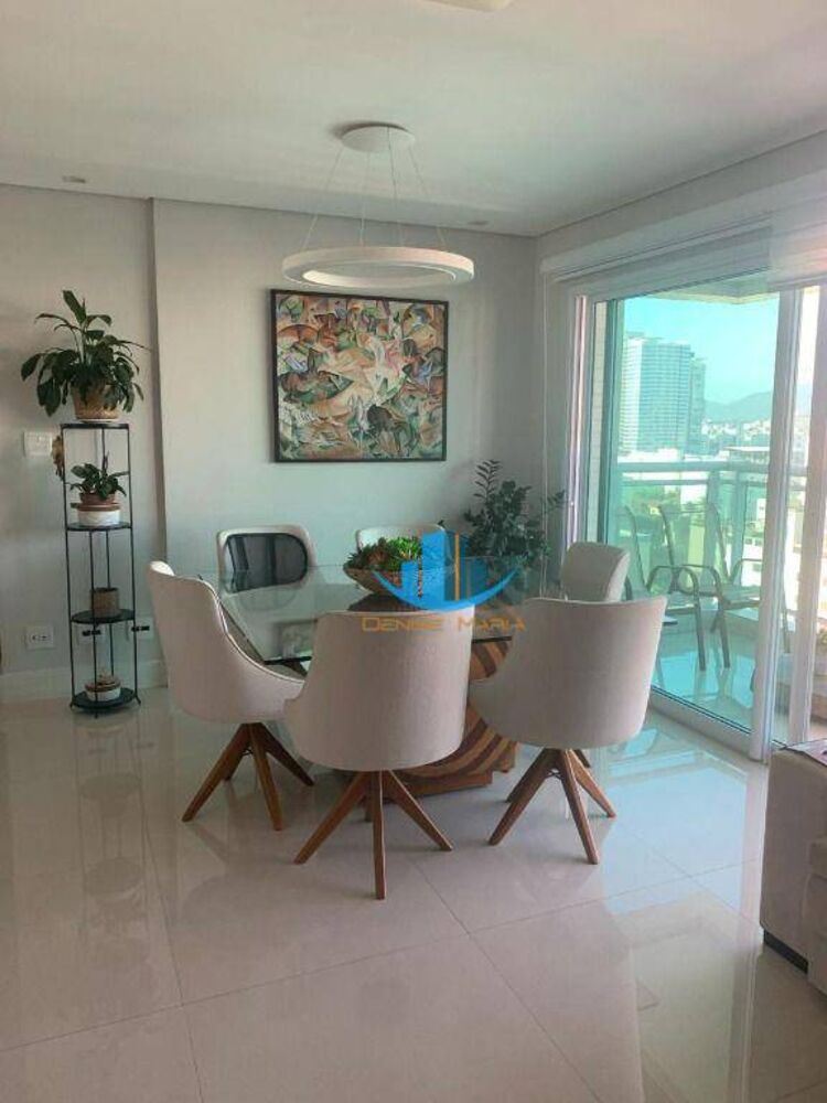 Apartamento à venda com 3 quartos, 151m² - Foto 1