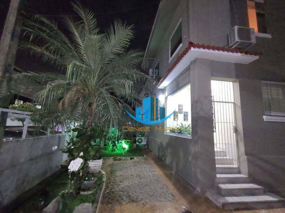 Sobrado, 3 quartos, 182 m² - Foto 1