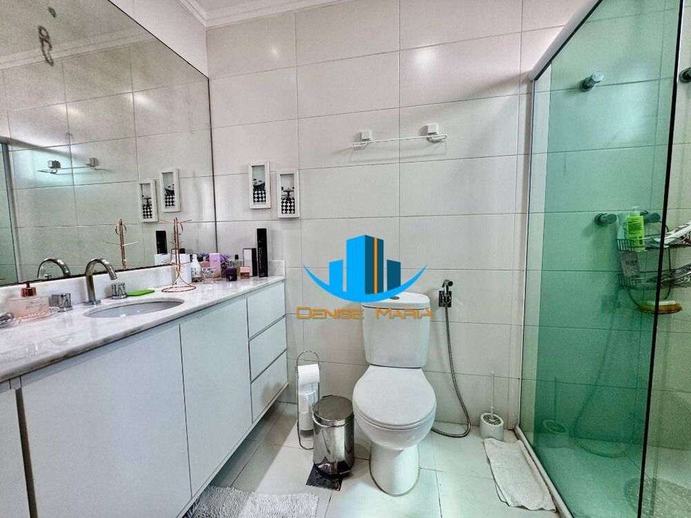Apartamento, 3 quartos, 161 m² - Foto 1