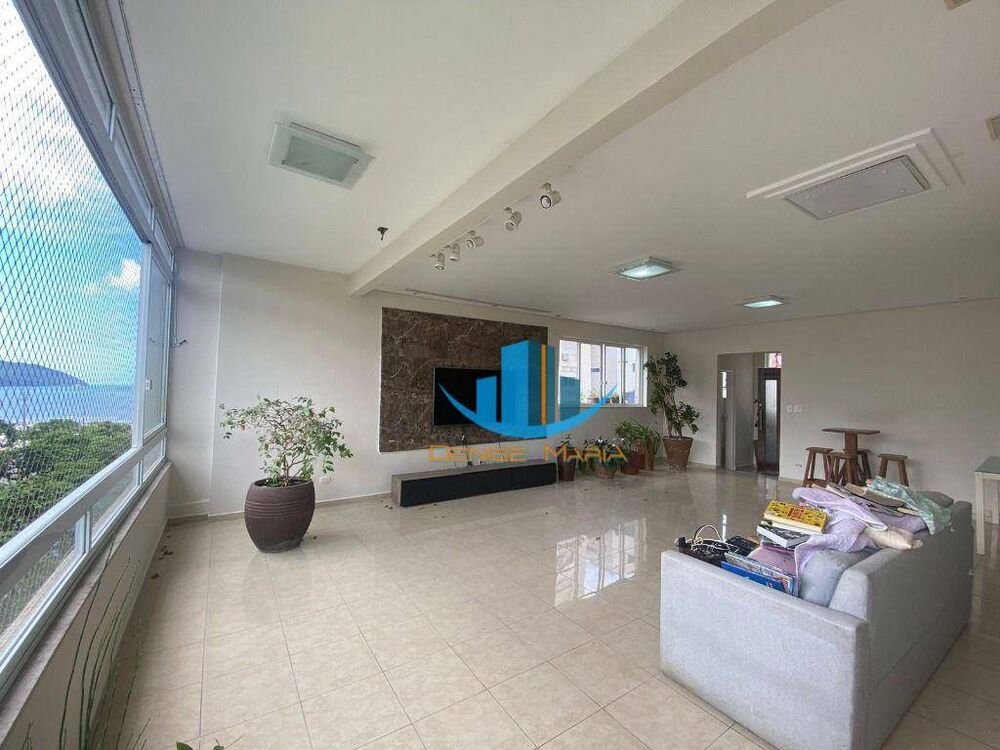 Apartamento à venda com 3 quartos, 137m² - Foto 2