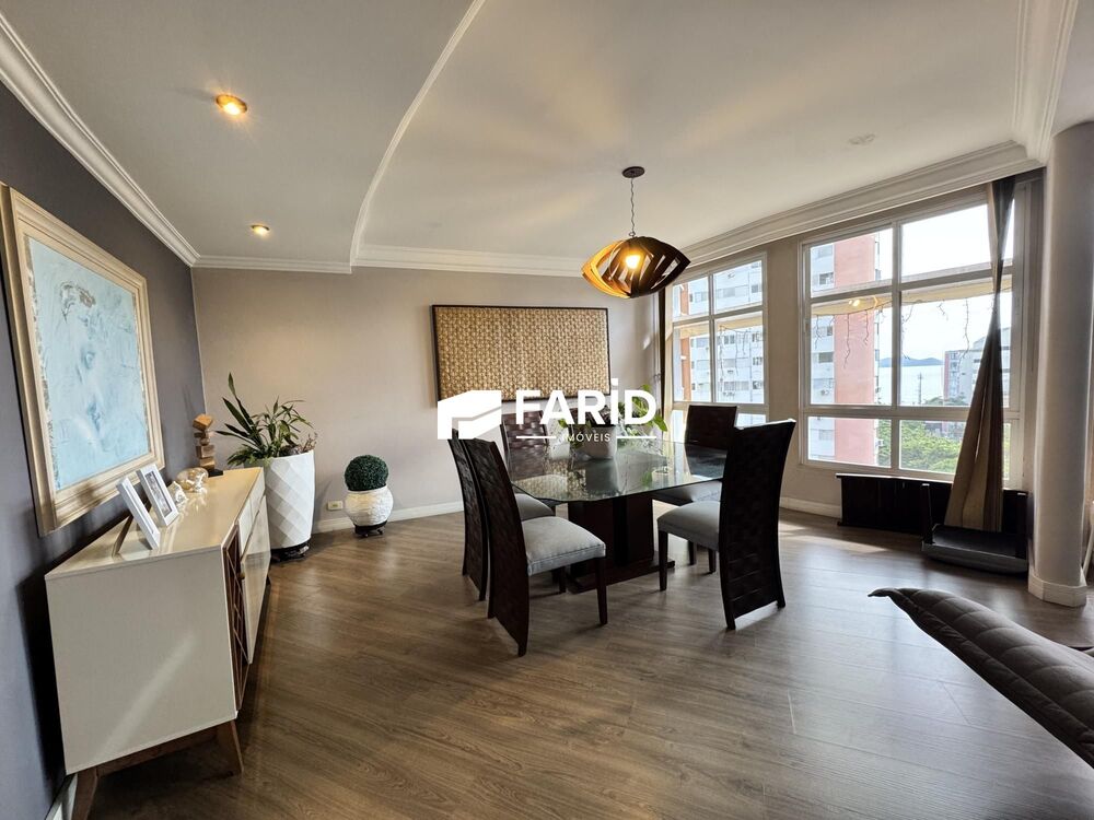 Apartamento à venda com 3 quartos, 234m² - Foto 3