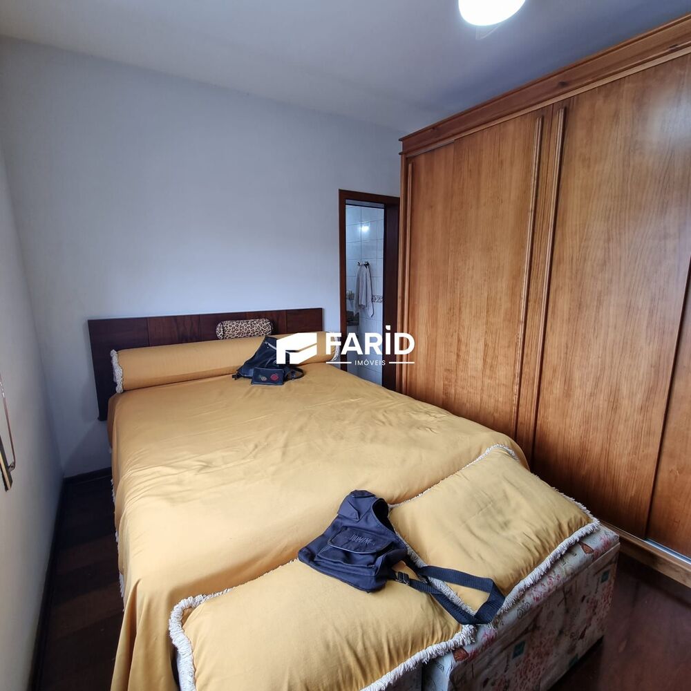 Apartamento à venda com 3 quartos, 150m² - Foto 4