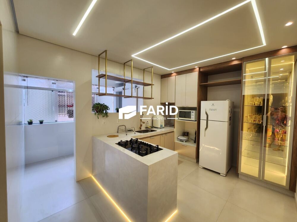 Apartamento à venda com 2 quartos, 82m² - Foto 1