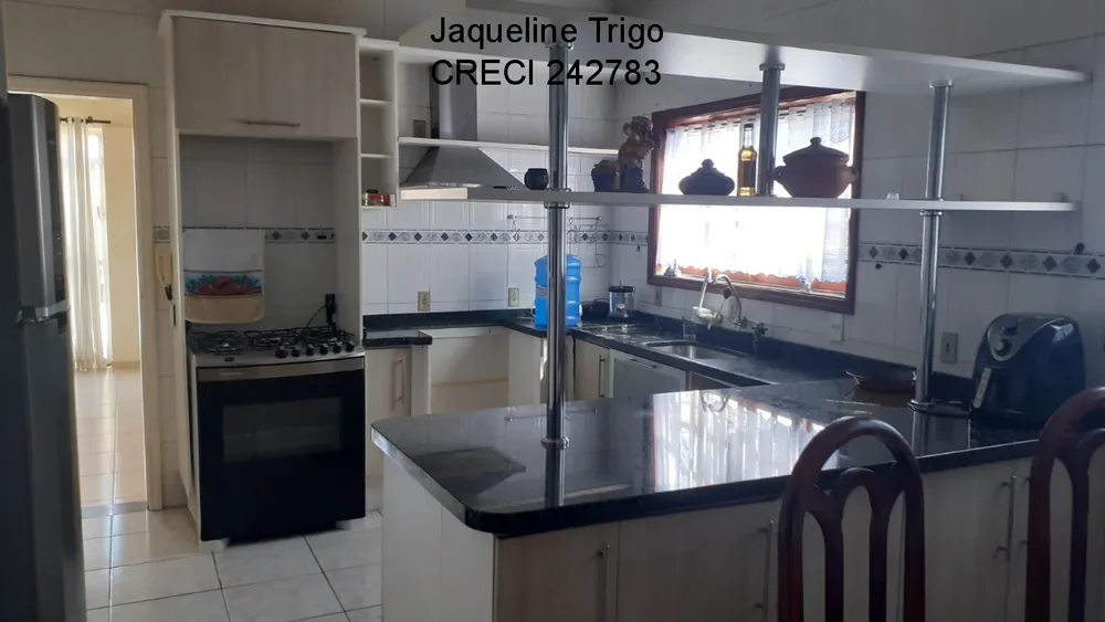 Casa, 3 quartos, 259 m² - Foto 9