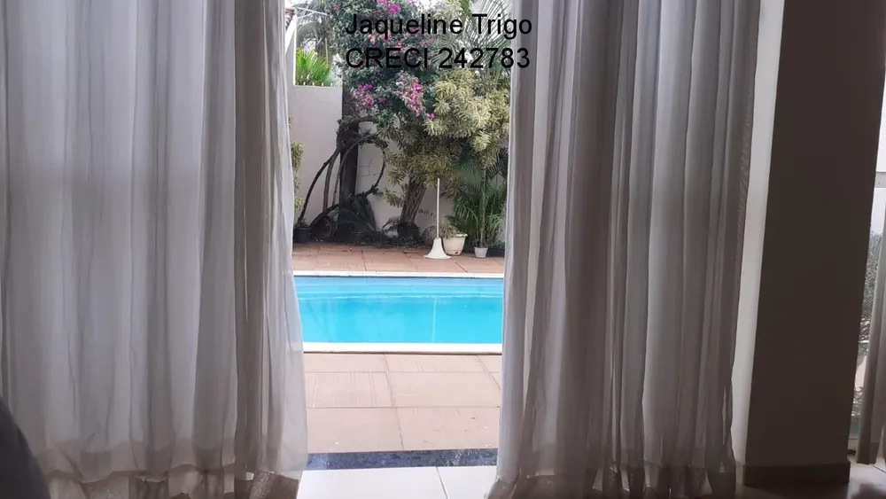 Casa, 3 quartos, 259 m² - Foto 11