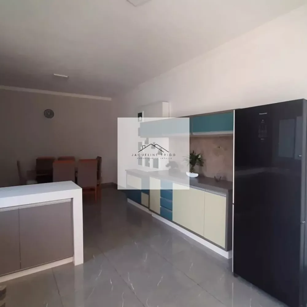 Casa à venda com 3 quartos, 121m² - Foto 4