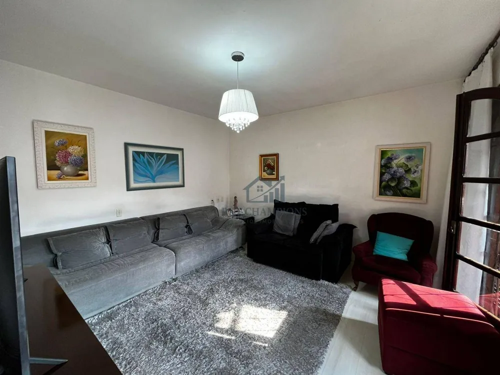 Casa, 3 quartos, 214 m² - Foto 2