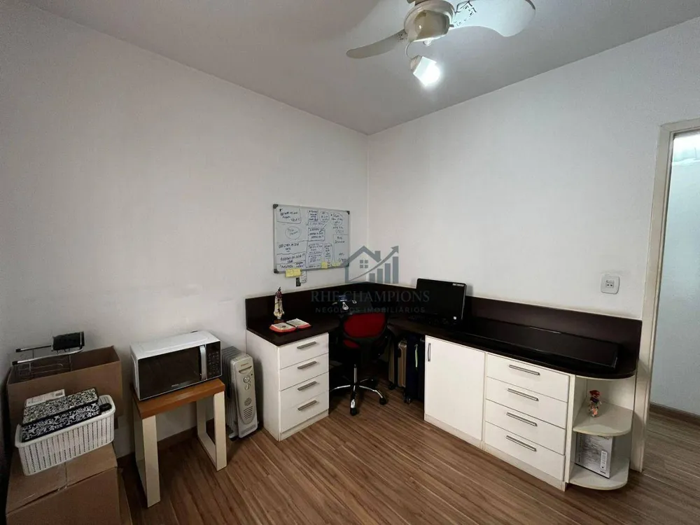 Casa, 3 quartos, 214 m² - Foto 4