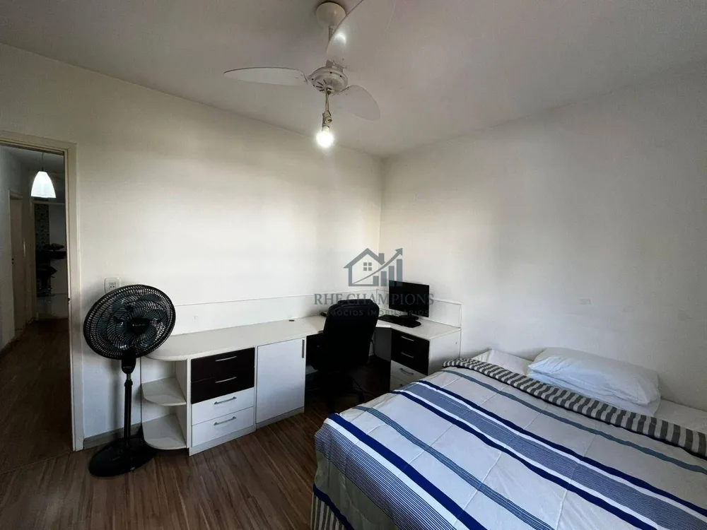 Casa, 3 quartos, 214 m² - Foto 2