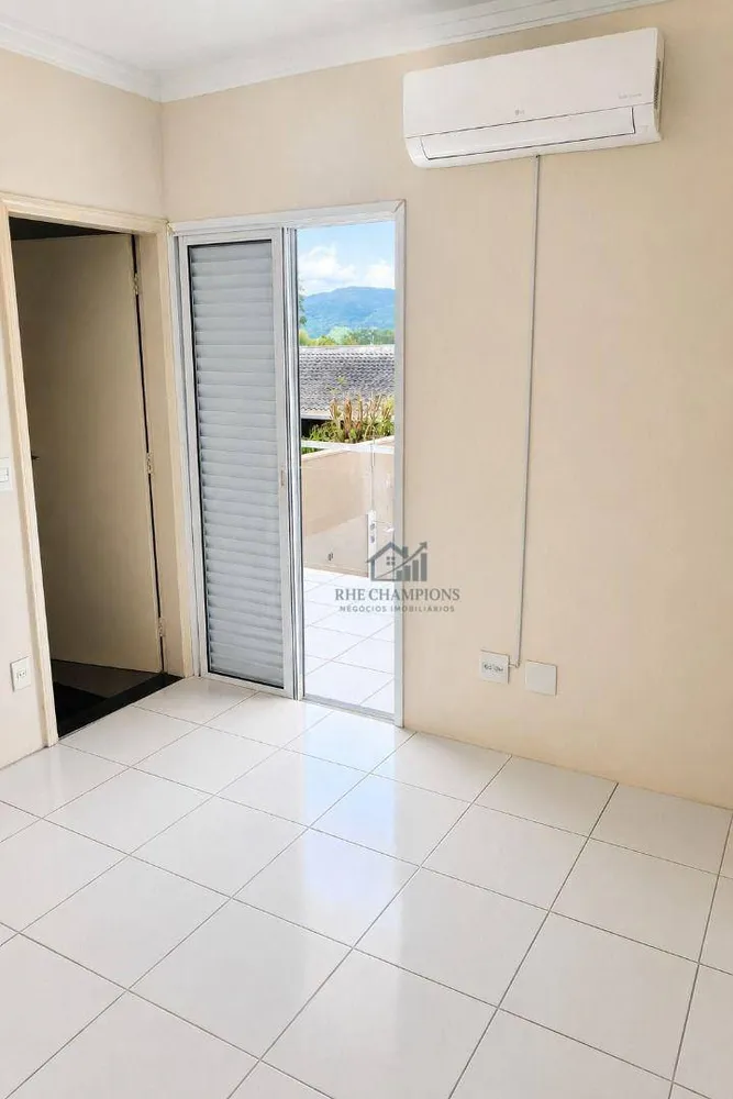 Casa, 4 quartos, 288 m² - Foto 11