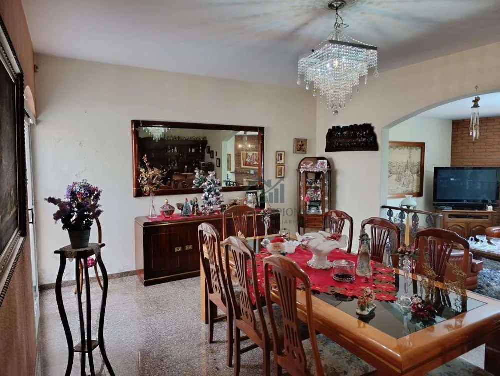 Casa, 3 quartos, 303 m² - Foto 8