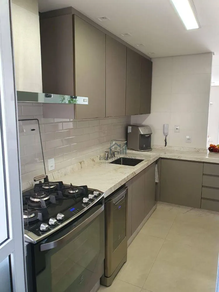 Apartamento, 3 quartos, 113 m² - Foto 2