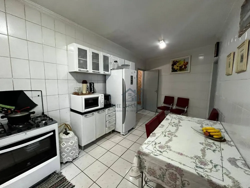 Casa, 3 quartos, 179 m² - Foto 6