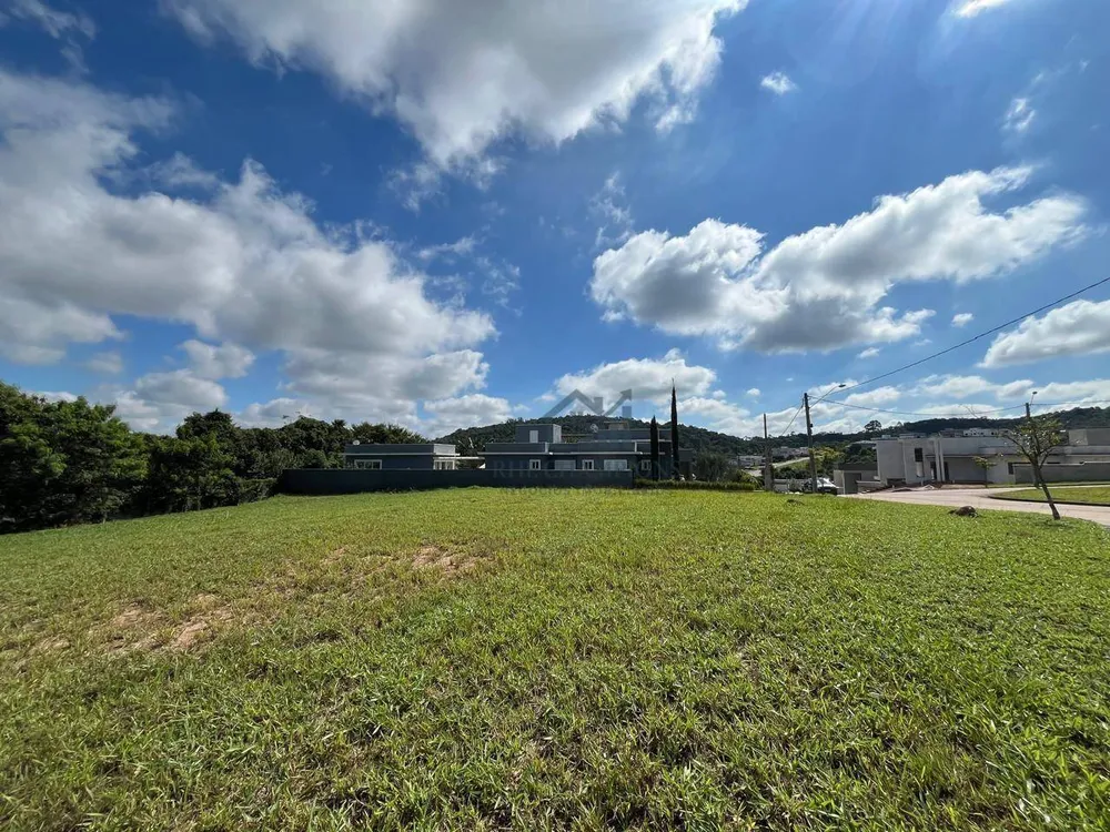 Loteamento e Condomínio, 1000 m² - Foto 1