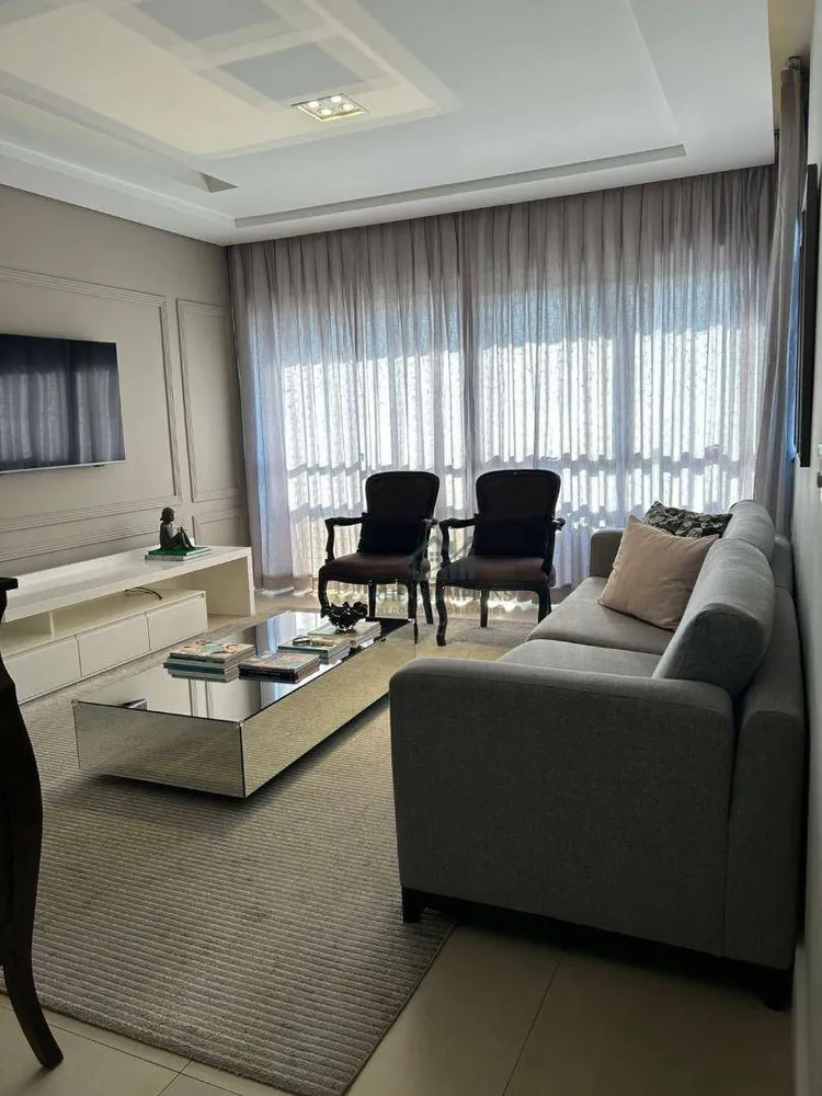 Apartamento, 3 quartos, 119 m² - Foto 2