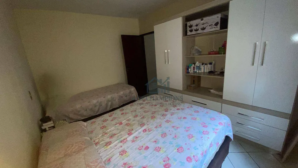 Casa, 4 quartos, 231 m² - Foto 9