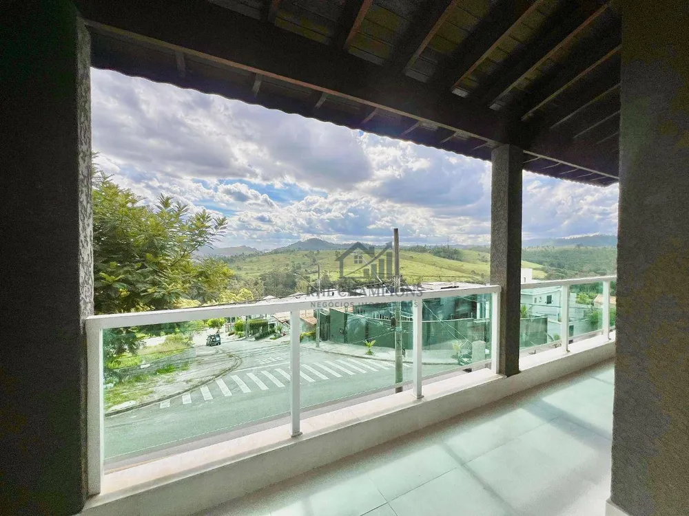 Casa, 3 quartos, 318 m² - Foto 1