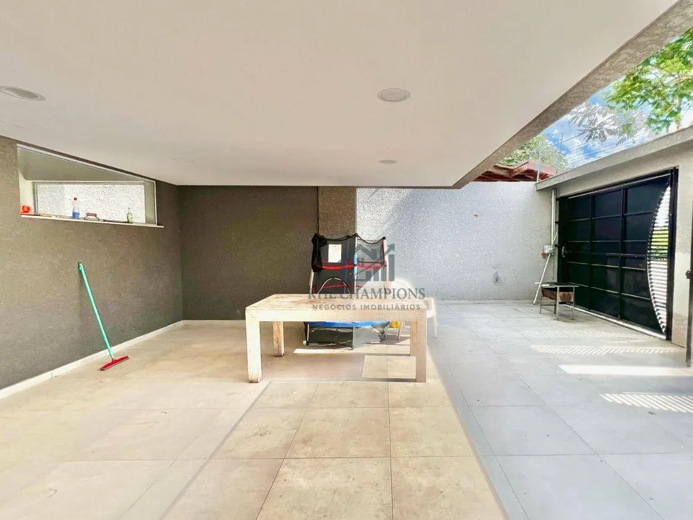 Casa, 3 quartos, 318 m² - Foto 15