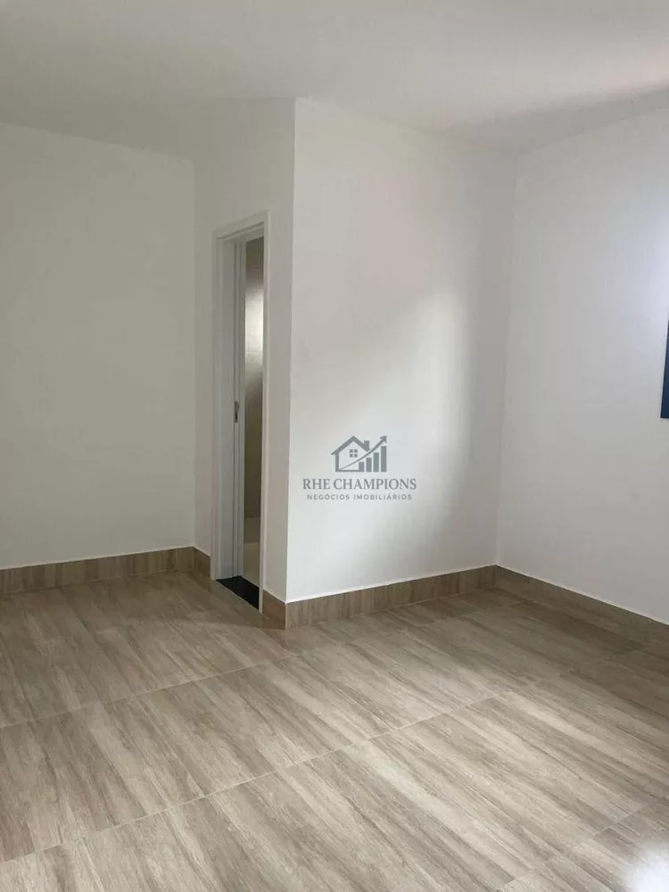 Casa, 3 quartos, 240 m² - Foto 1