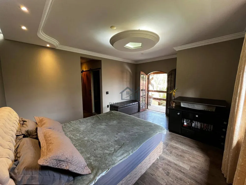 Chácara, 4 quartos, 891 m² - Foto 4