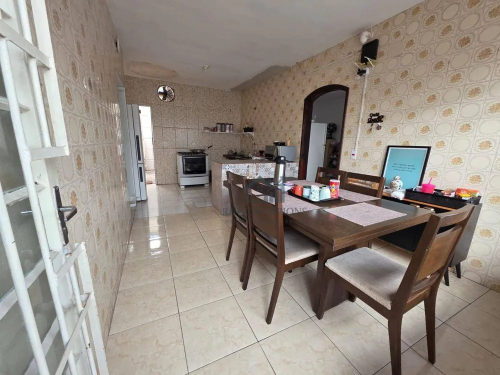 Casa, 3 quartos, 232 m² - Foto 7