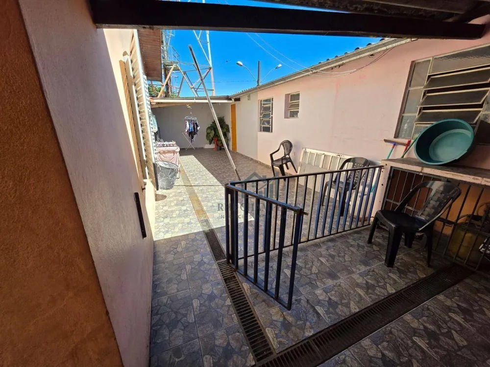 Casa, 3 quartos, 232 m² - Foto 13