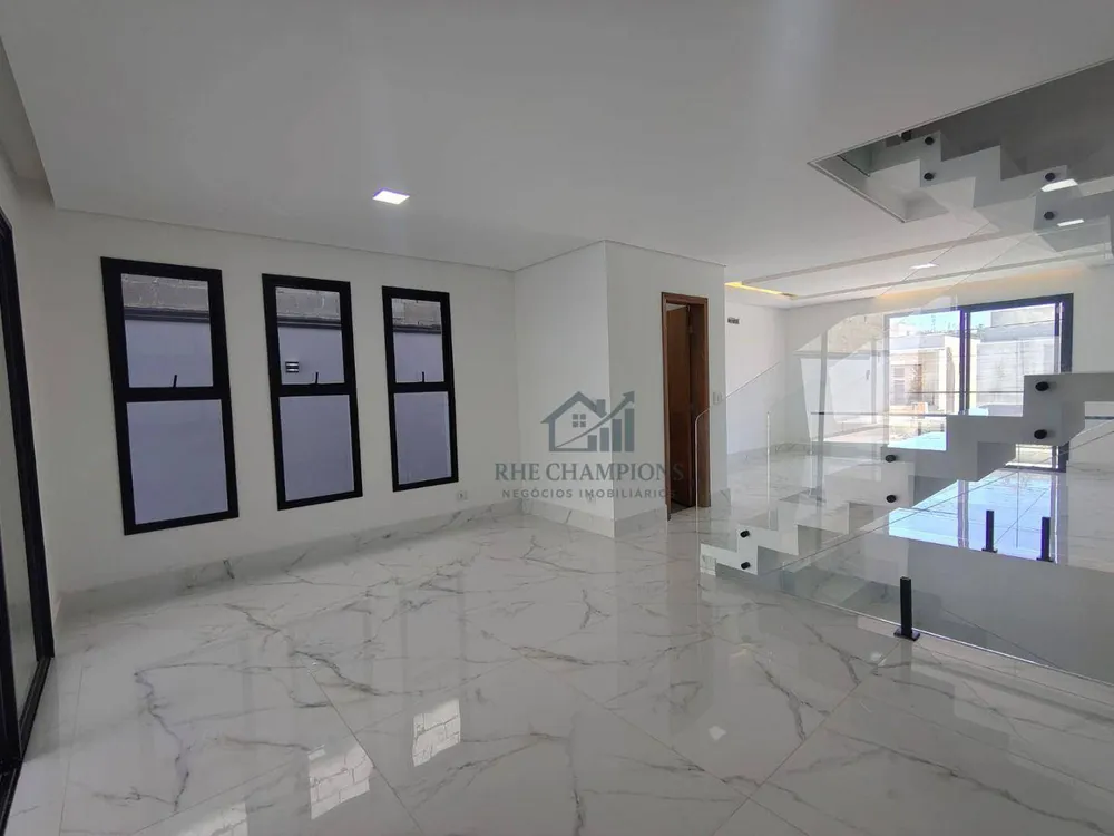 Casa, 3 quartos, 190 m² - Foto 3
