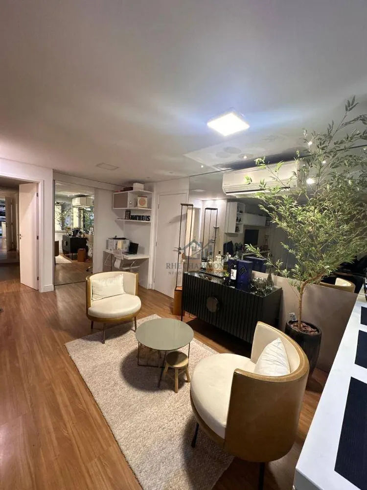 Apartamento, 3 quartos, 128 m² - Foto 4