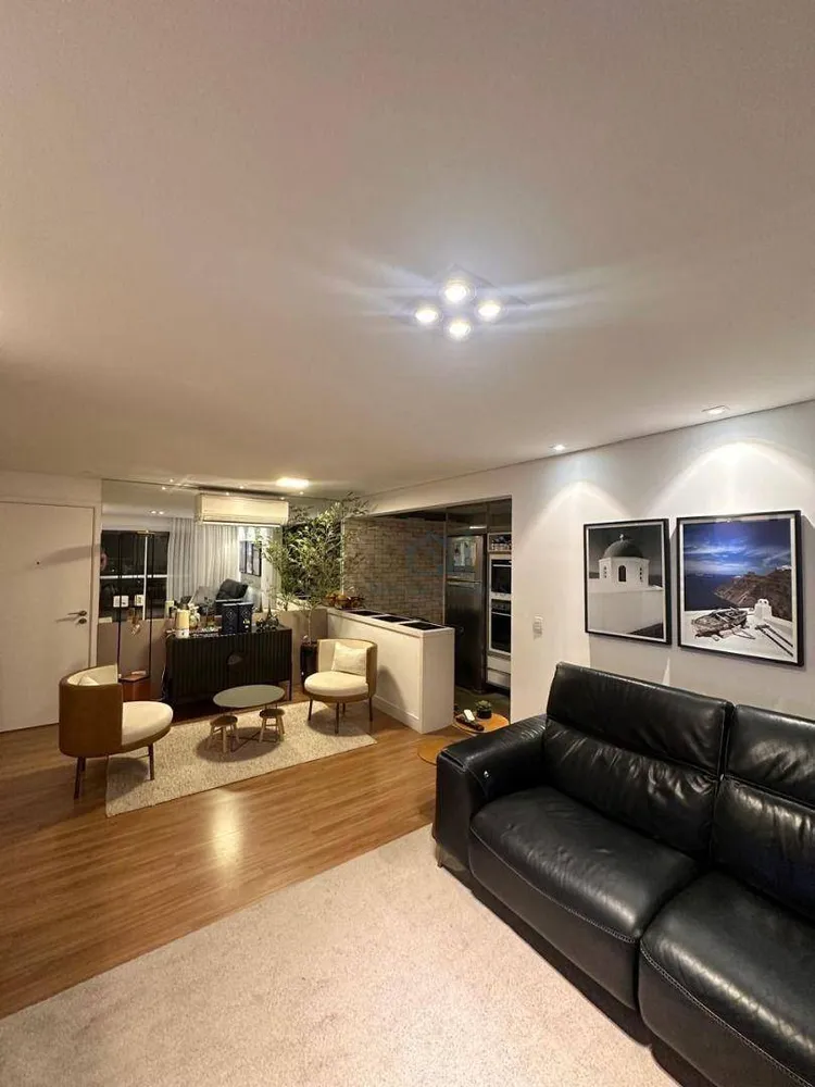 Apartamento, 3 quartos, 128 m² - Foto 1