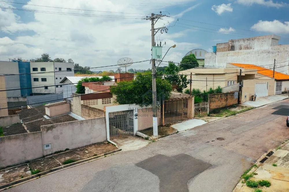 Casa, 3 quartos, 156 m² - Foto 2