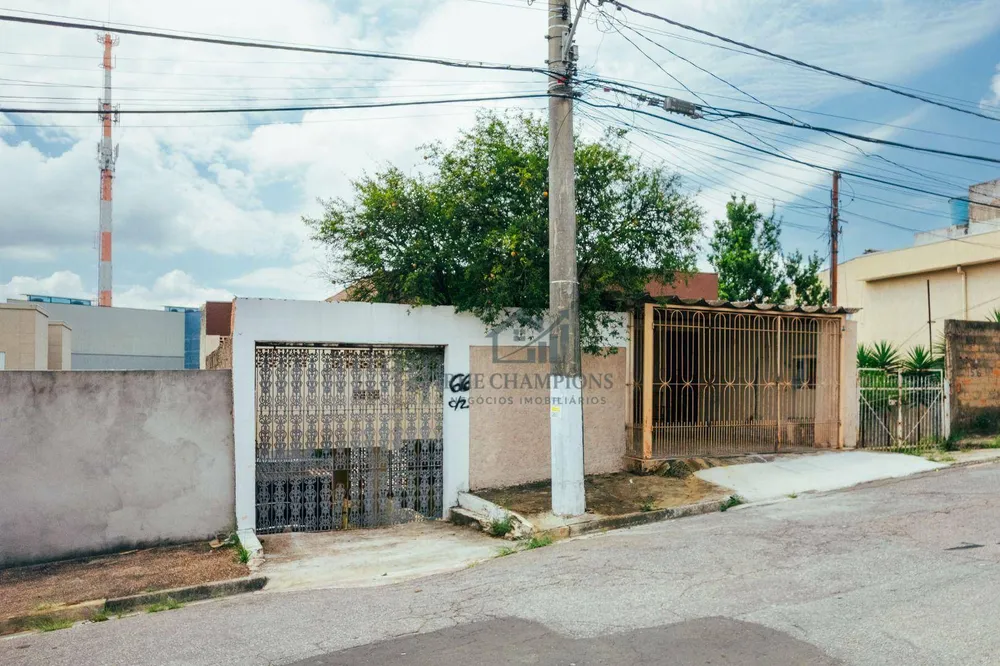 Casa, 3 quartos, 156 m² - Foto 1