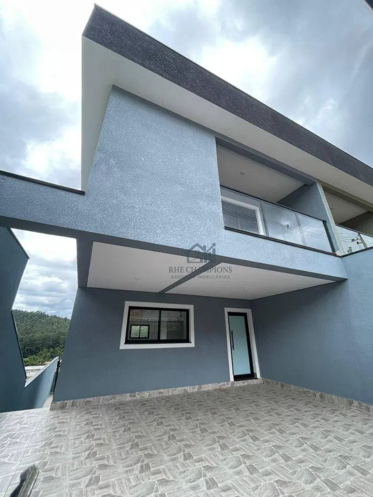 Casa, 3 quartos, 240 m² - Foto 2