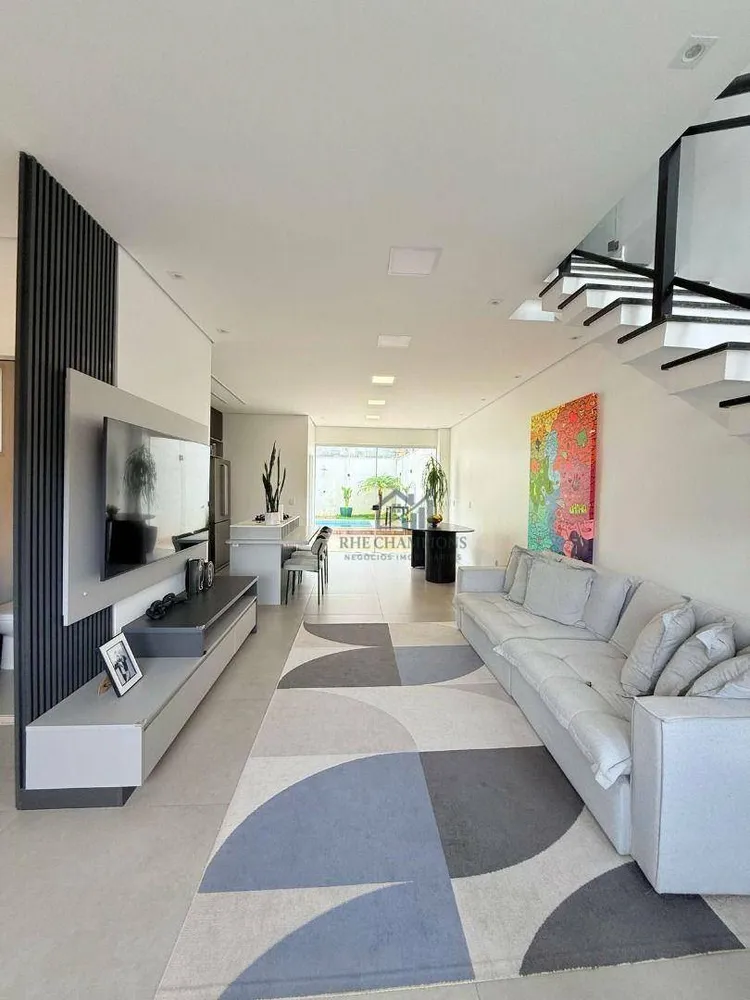 Casa, 3 quartos, 106 m² - Foto 2