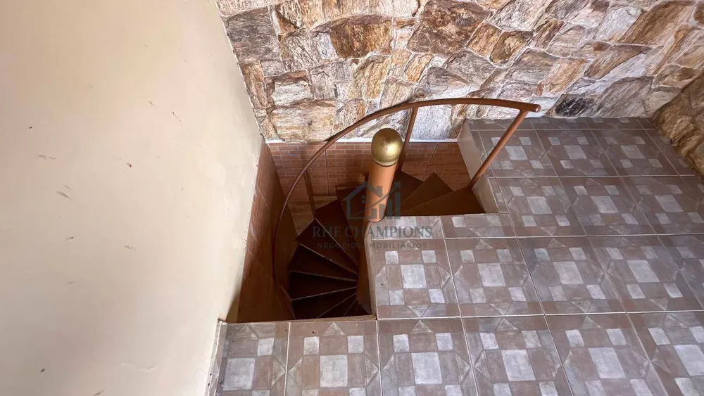 Casa, 3 quartos, 230 m² - Foto 3