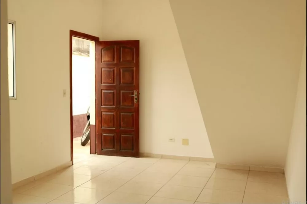 Casa, 3 quartos, 240 m² - Foto 3