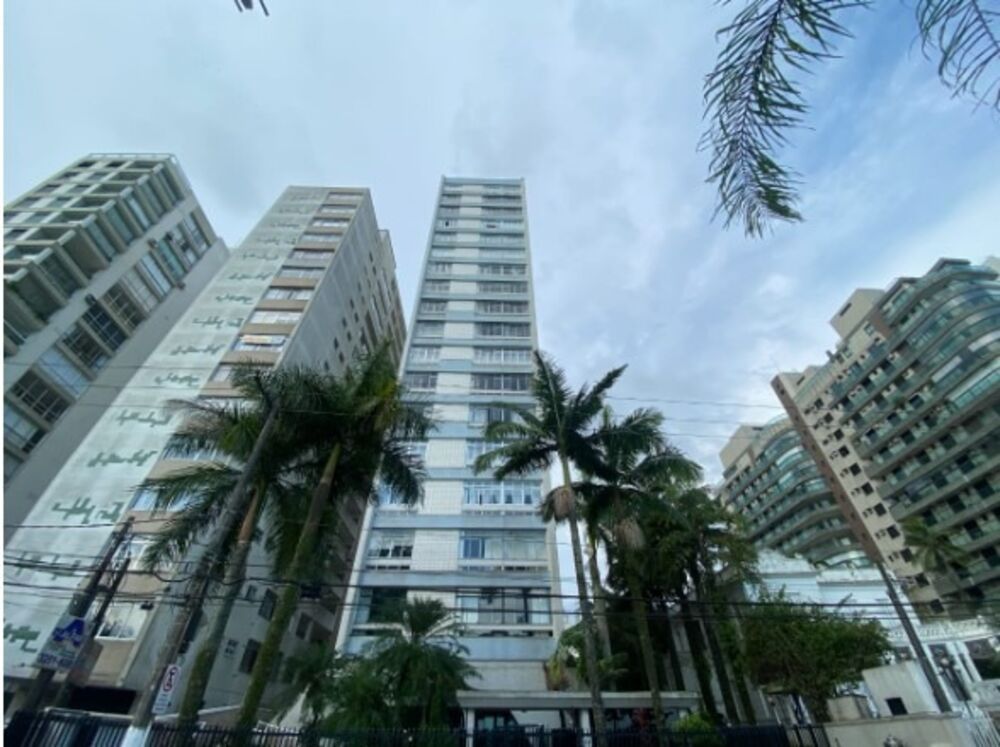 Apartamento, 3 quartos, 212 m² - Foto 1